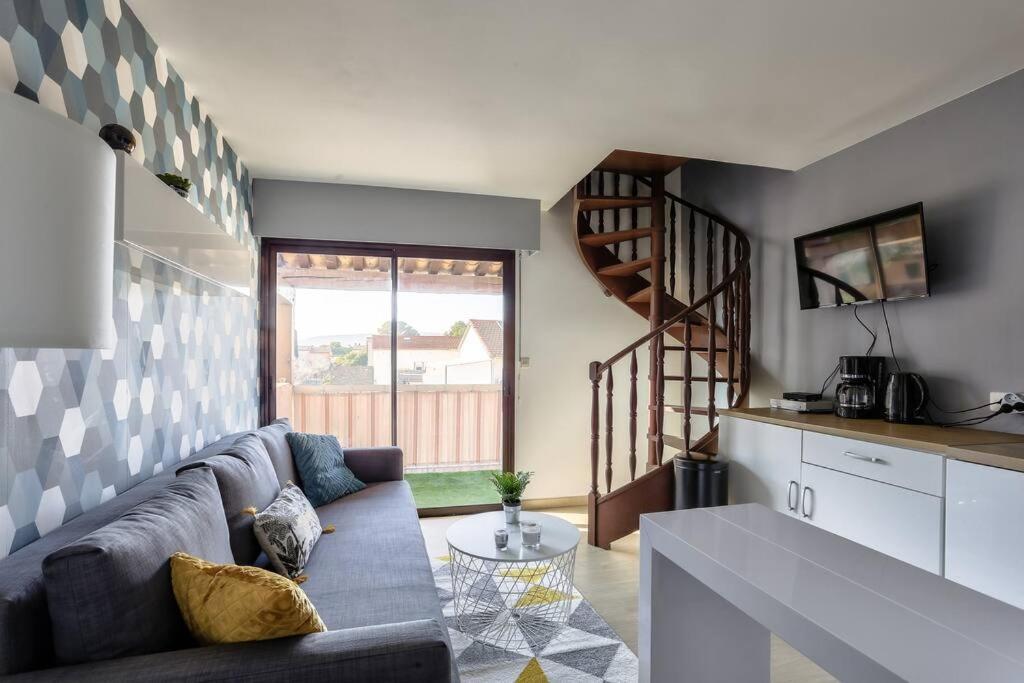 Appartement Bel T2 A 5min A Pied De La *